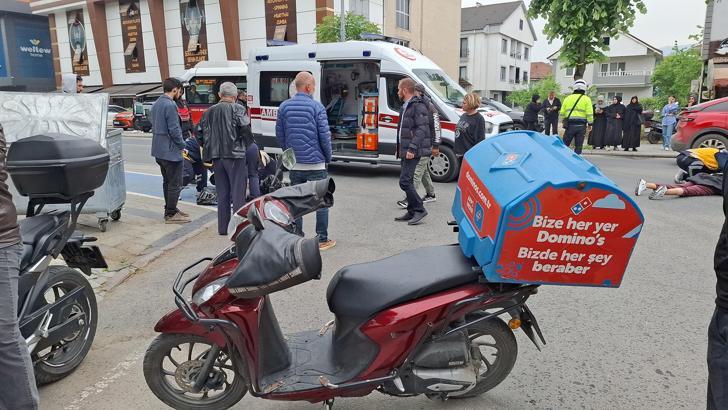 Motosiklet yayaya çarptı: 2 yaralı