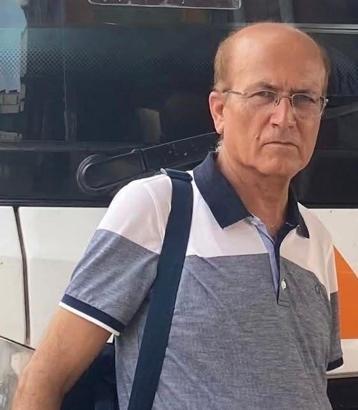 Adana'da dere yatağına düşen otomobilin sürücüsü eksper öldü; cenazeye Bakan Yumaklı da katıldı