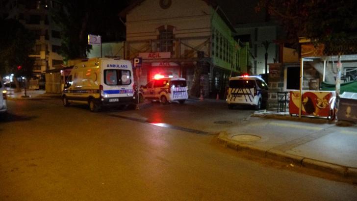 İzmir'de, husumetlilerinin silahla vurduğu eğlence mekanı işletmecisi yaralandı
