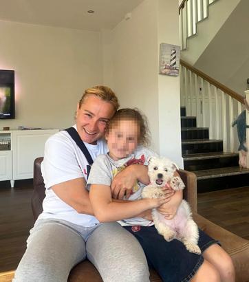 Kızını babasıyla görüşe 43 dakika geç götüren anne, cezaevine girdi