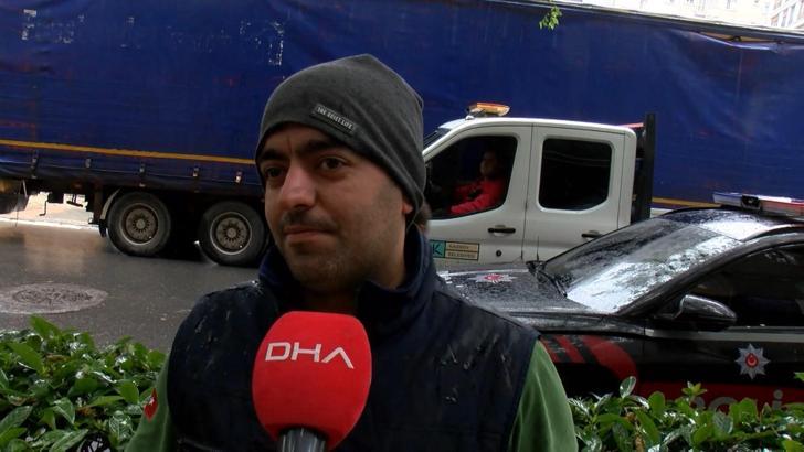 İstanbul- Kadıköy'de iş yerinde çıkan yangın itfaiye ekibinin müdahalesiyle söndürüldü