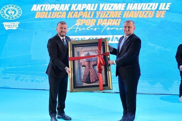 Gençlik ve Spor Bakanı Osman Aşkın Bak: Türkiye’nin her köşesinde spor devrimi yaşanıyor