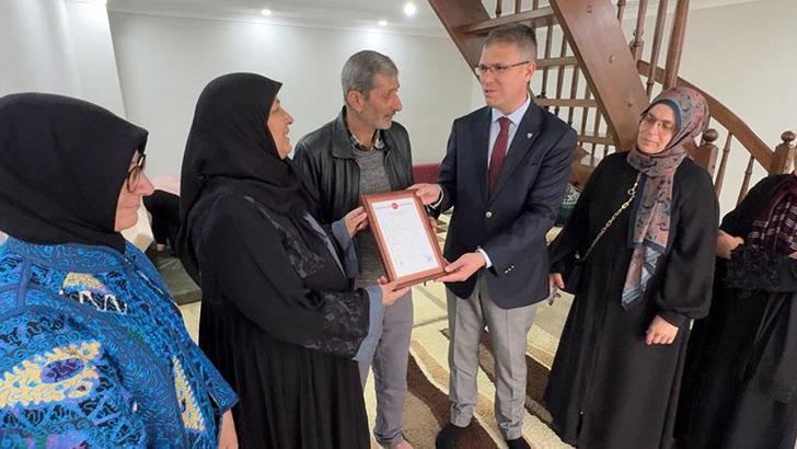 Gaziantep’li depremzede 5 engelli çocuk sahibi aileye yardımseverlerden dayalı döşeli ev
