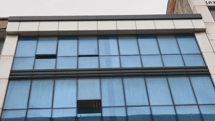 İstanbul- Esenyurt'ta ruhsatsız 3 klinik ve muayenehane mühürlendi