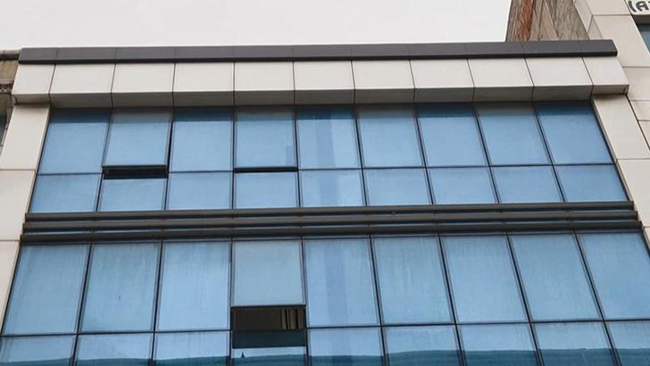 Esenyurt'ta ruhsatsız 3 klinik ve muayenehane mühürlendi