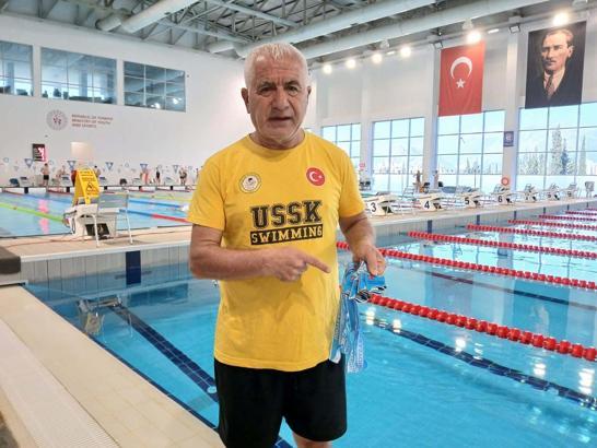 Hataylı milli yüzücü, birinciliğini babasına ithaf etti