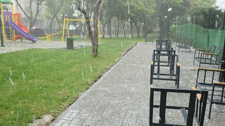 Düzce’de dolu etkili oldu