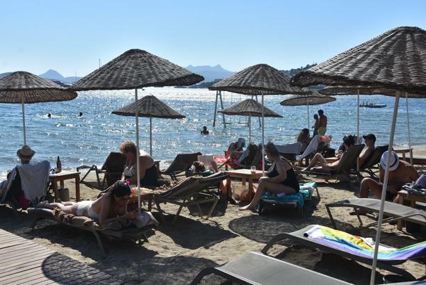 Başkan Mandalinci: Bodrum'da 2 bin 500 liraya lahmacun satıldığı haberleri turizmi baltalıyor