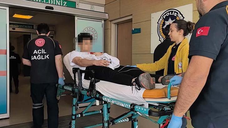 Arkadaşıyla şakalaşırken bıçaklandı