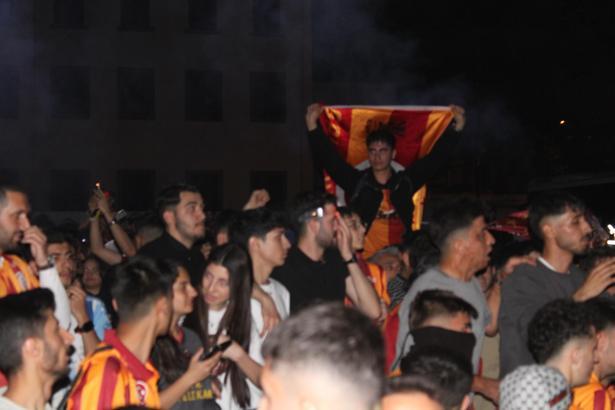 Malatya'da Galatasaray'ın şampiyonluğu kutlandı