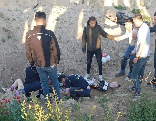 Denizli'de yoldan çıkıp takla atan motosikletteki 2 kişi öldü