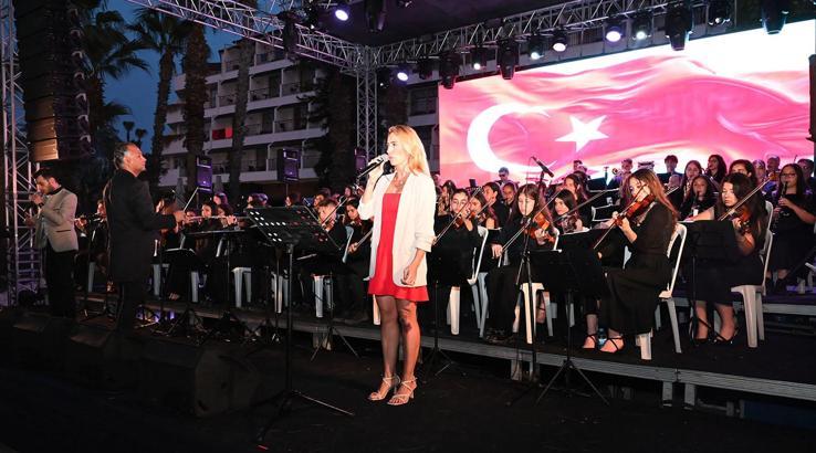 Kemer'de 19 Mayıs konseri