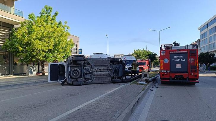 Ekip otosu kaza yaptı: 2'si polis, 5 yaralı