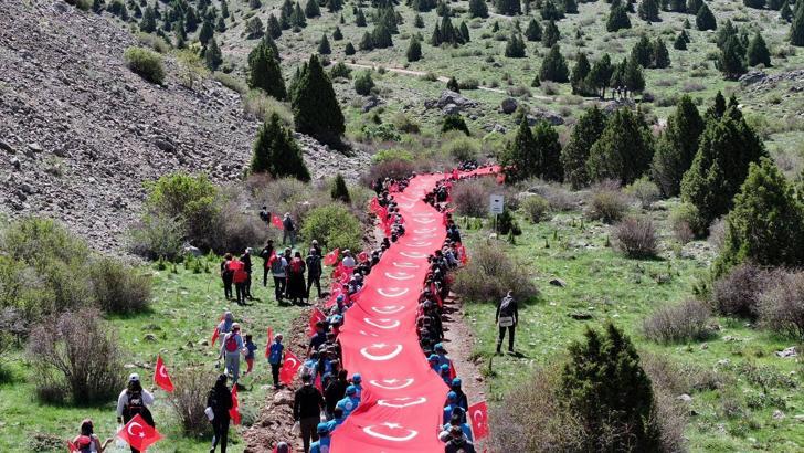 Aladağlar’da 19 Mayıs coşkusu