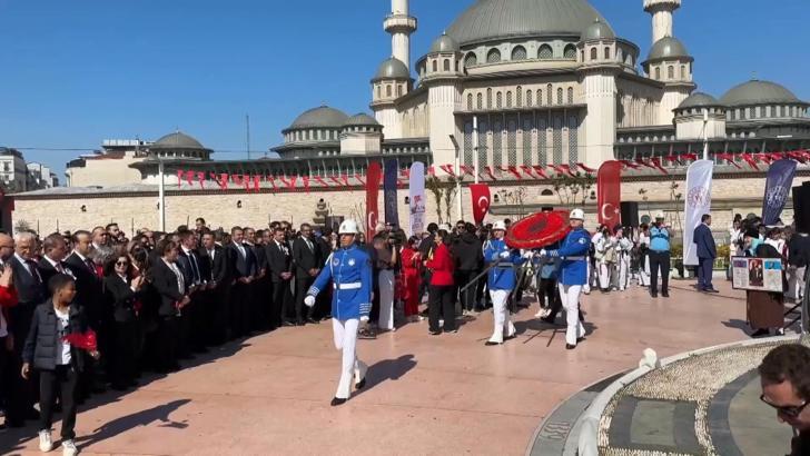 İstanbul- İstanbul'da 19 Mayıs Atatürk'ü Anma, Gençlik ve Spor Bayramı kutlandı