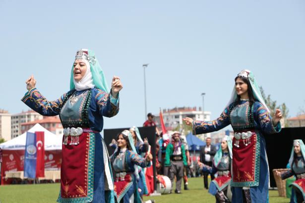 Kayseri'de 19 Mayıs, coşkuyla kutlandı