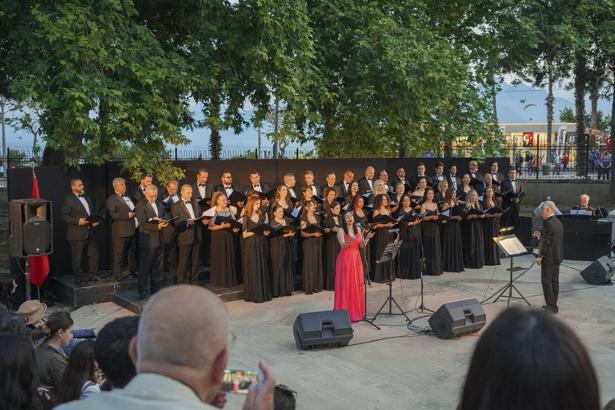 Müzede 19 Mayıs konseri