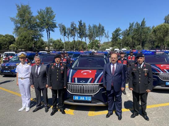 Aydın İl Jandarma Komutanlığına yeni 54 aracı teslim edildi