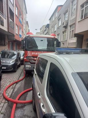 İstanbul - Esenler'de uyuşturucu operasyonu: Şüphelinin annesi oğlunu korumak için kendini siper etti