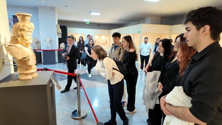 Zeus Helios-Serapis büstü, Bolu Müzesi’nde sergilenmeye başlandı