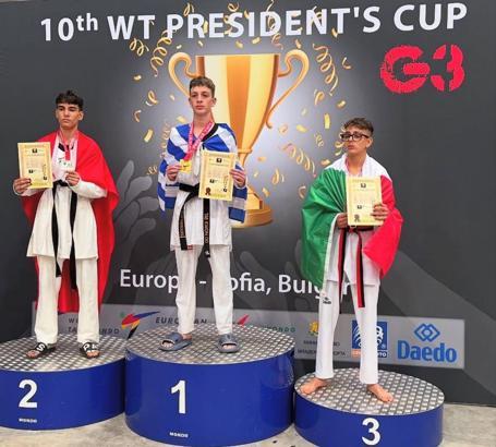 Osmaniyeli taekwondocular Bulgaristan’dan madalyalarla döndü