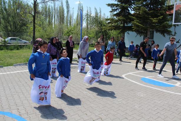 'Anadolu Sultanları’ yarışmalara çocuklarıyla katıldı