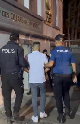 İzmir'de kesinleşmiş 24 yıl hapis cezasıyla aranan firari hükümlü yakalandı