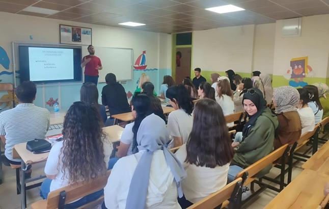 Silopi'de, öğretmenlere yönelik ilk yardım eğitimi verildi