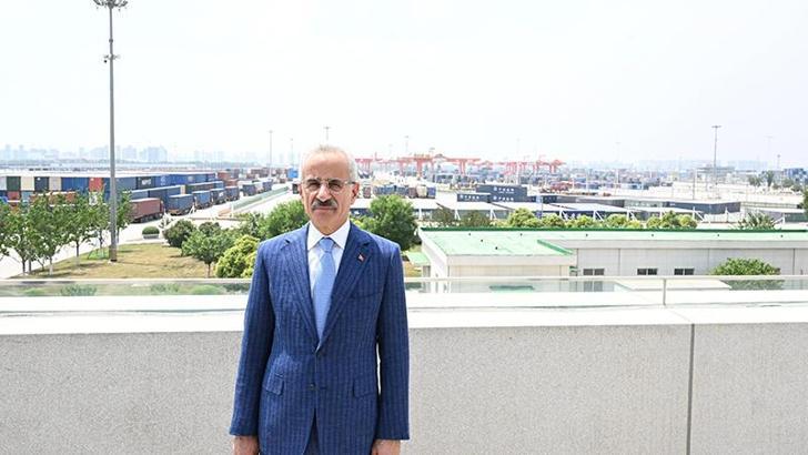 Bakan Uraloğlu, Şian Port Lojistik Merkezi’ni ziyaret etti