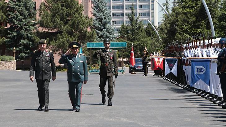 Genelkurmay Başkanı Orgeneral Gürak, Kazak mevkidaşı Kamaletdinov ile görüştü