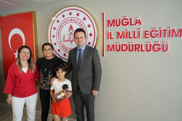Milli ve manevi değerleri sanatla 'en iyi' ifade ettiler, ödülü kaptılar