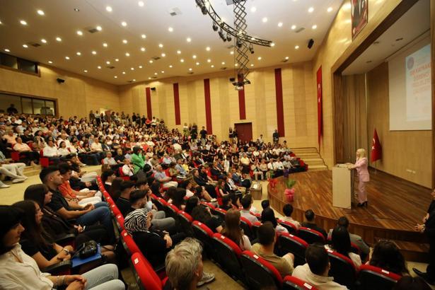 Öğrencilerin proje başarısı ödüllendirildi