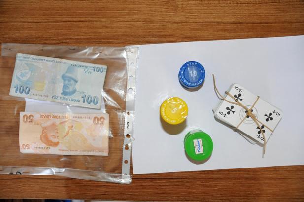 Edirne'de kumar oynarken yakalanan 6 kişiye 55 bin 482 lira ceza
