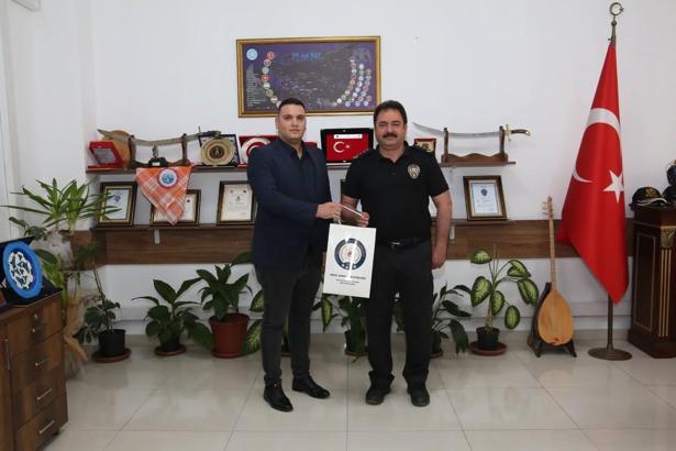 Hatay’da üstün başarı gösteren emniyet personeli ödüllendirildi