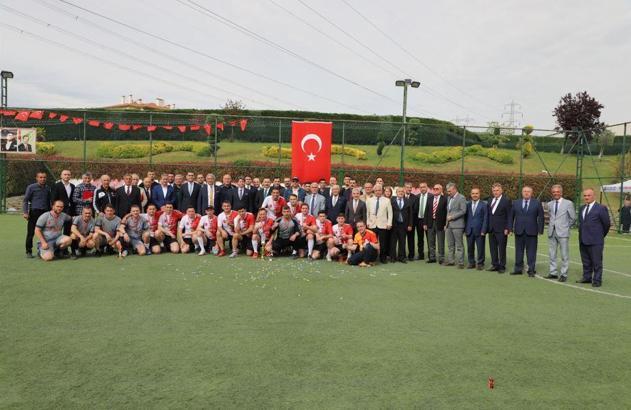 İstanbul - 'Kampüsler Yarışıyor' futbol turnuvasında şampiyon Marmara 2 Nolu Ceza İnfaz Kurumu oldu