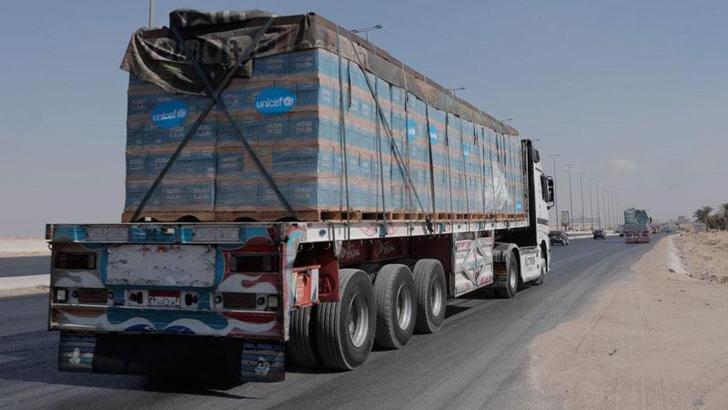 Yardım tırları 81 gün sonra Gazze'ye girdi