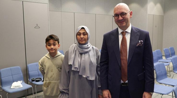 Hamileyken böbrek kanseri olduğunu öğrendi; oğluna doktorunun adını verdi