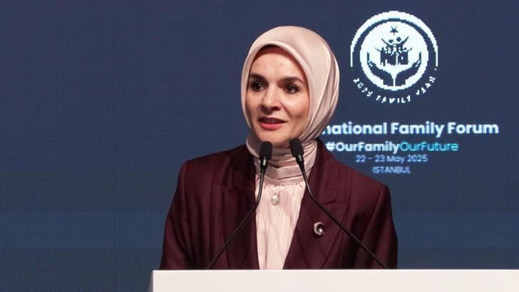 Bakan Göktaş: Aile küresel bir gündem maddesi olmalıdır