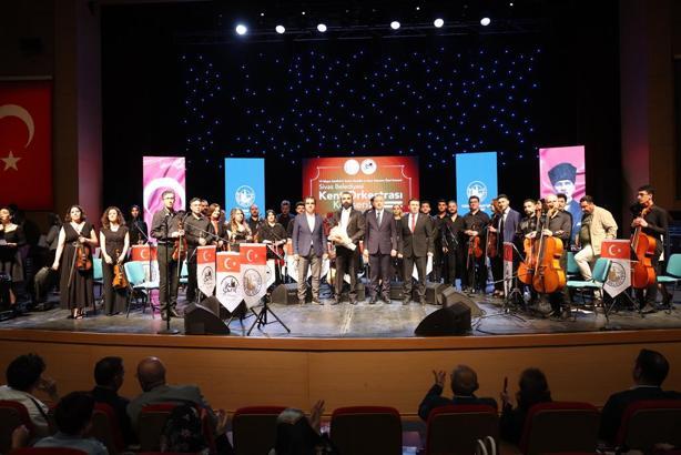Sivas Belediyesi Kent Orkestrası konser verdi