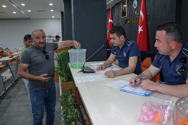 Sivas'ta kurban satış yerleri kurayla belirlendi