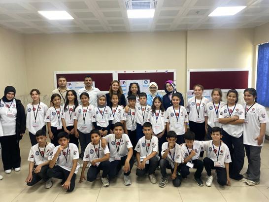 Düziçi’nde Şehit Üzeyir Aslan Ortaokulu’ndan bilim fuarı
