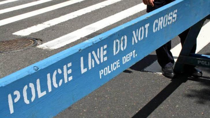 ABD’de küçük uçak yerleşim bölgesine düştü