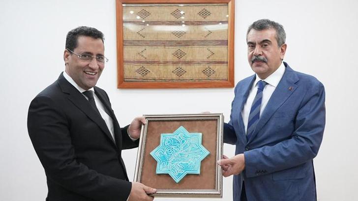 Bakan Tekin, Moritanya Başbakanı Djay ile bir araya geldi