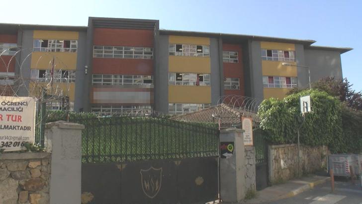 İstanbul - Sultanbeyli'de lise öğrencisi okul bahçesinde arkadaşını bıçakladı