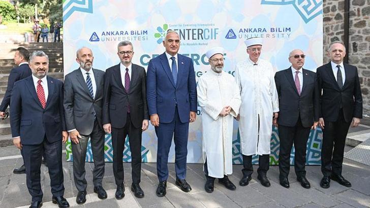 Türkiye'nin 'İlk İslamofobi İle Mücadele Merkezi' açıldı