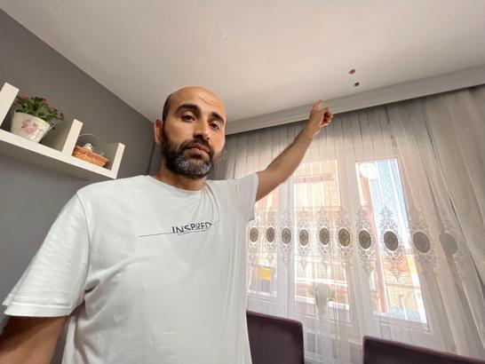 Kardeşinin hilti ile evinin tavanını deldiği iddiasıyla şikayetçi oldu