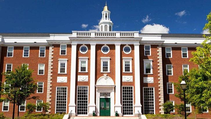 Trump yönetimi, Harvard Üniversitesi'nin uluslararası öğrenci kabulünü durdurdu
