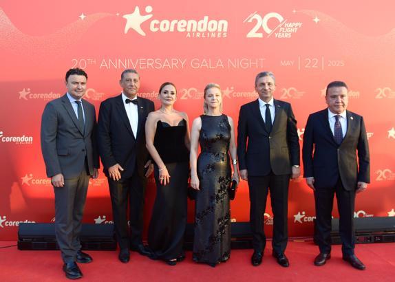 Corendon Airlines'ten 20'nci yıla görkemli kutlama