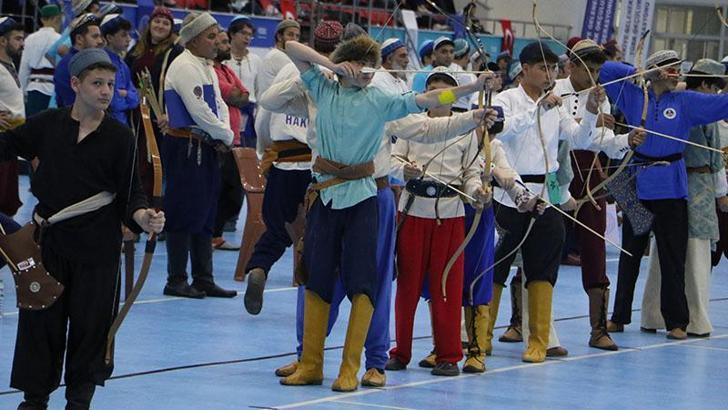 Geleneksel Türk Okçuluk Puta Türkiye Şampiyonası Samsun’da başladı