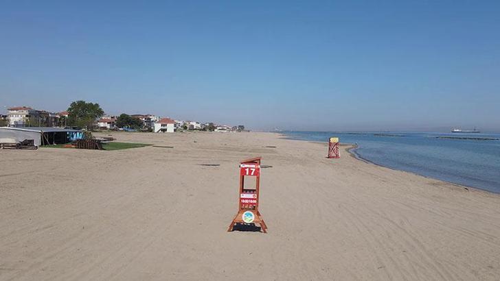 Karasu'da cankurtaran kulesini çaldılar